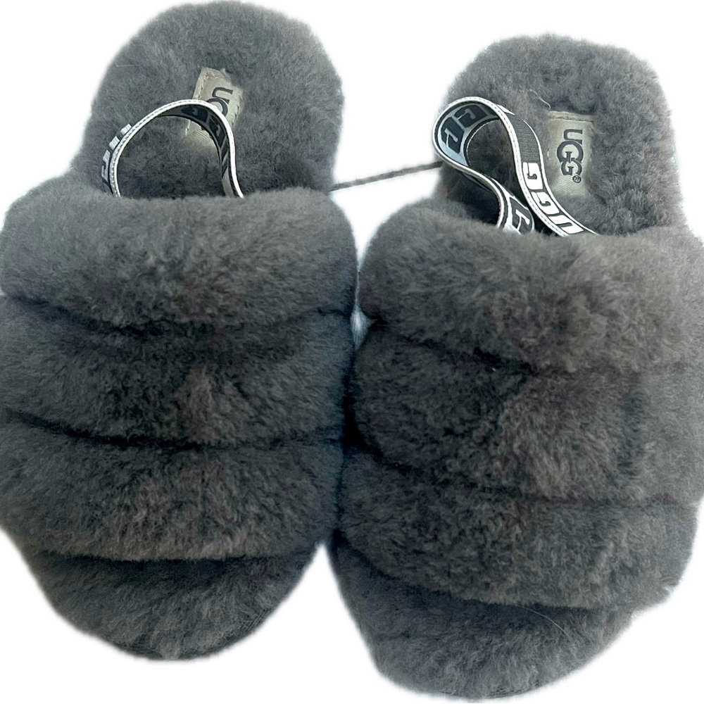 Ugg fluff yeah toddler girls slippers size 12